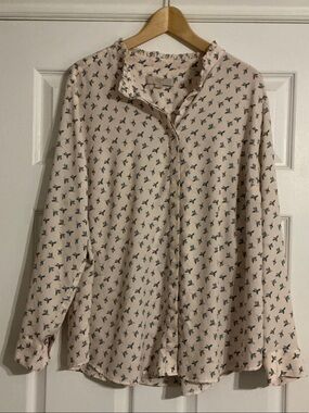 LOFT Plus Creamy Pink Top with Teal Bird Print